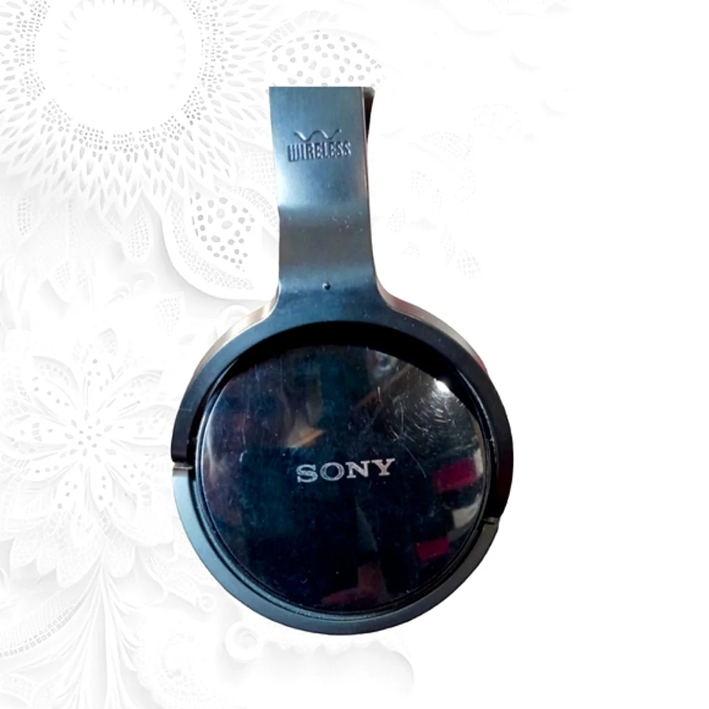 Sony MDR Wireless Over Ear Headphones